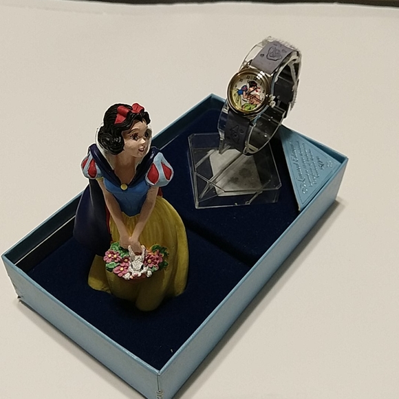 Disney snow white figurine & timex watch